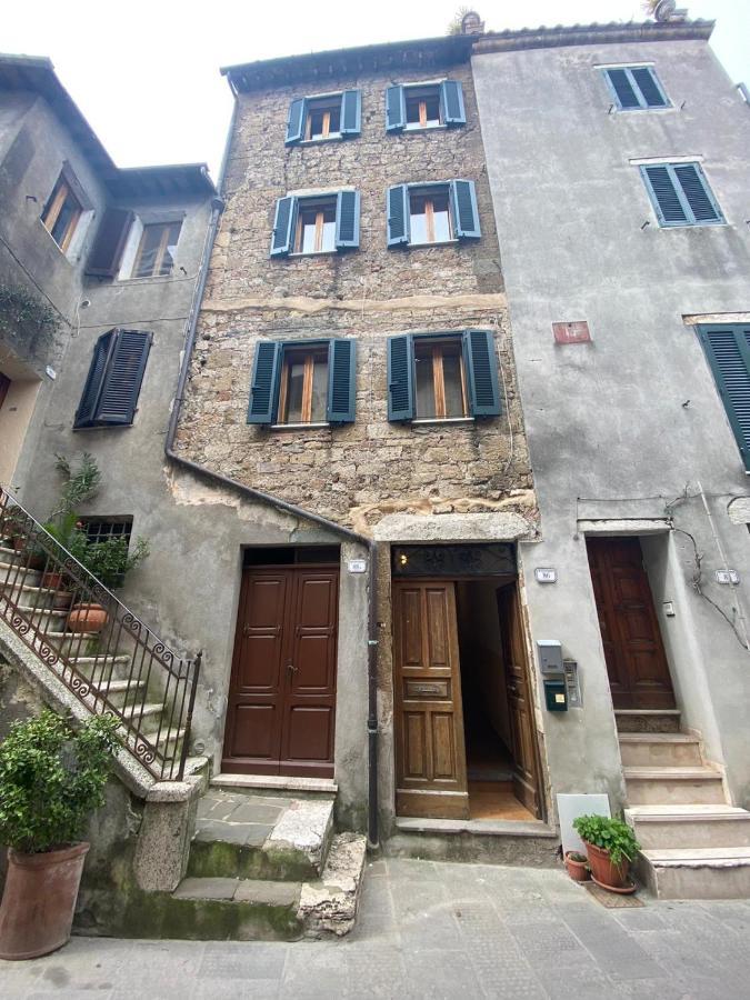Affittacamere La Magica Torre Pitigliano Buitenkant foto