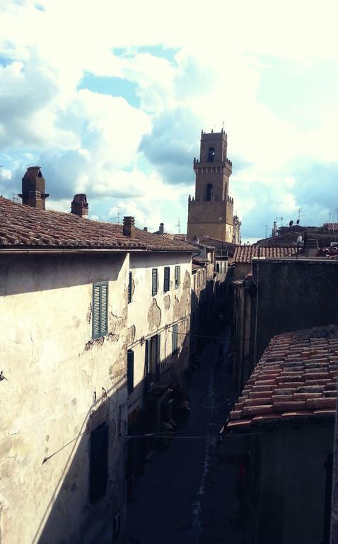 Affittacamere La Magica Torre Pitigliano Buitenkant foto